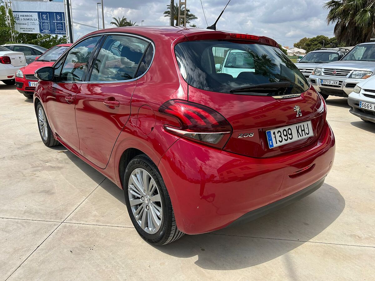 PEUGEOT 208 ALLURE 1.2 E-THP AUTO SPANISH LHD IN SPAIN 90000 MILES SUPERB 2018